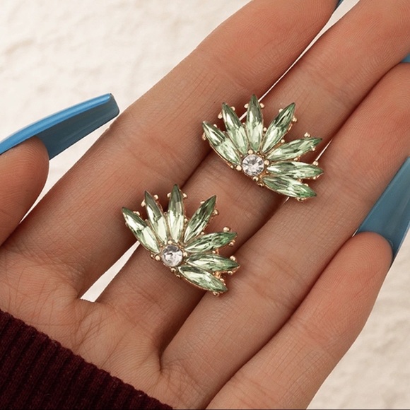 Any 2/$20! Gold & Green Crystal Fan Stud Earrings - Picture 2 of 7